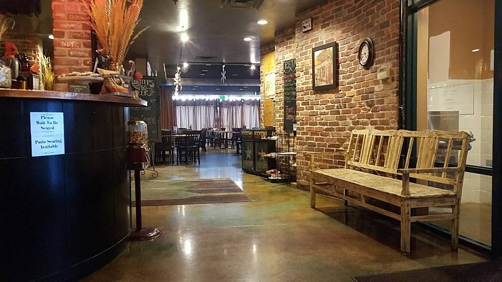 Roosters Brewing Company and Restaurant | restaurant | 748 Heritage Park Blvd, Layton, UT 84041, USA | 8017749330 OR +1 801-774-9330