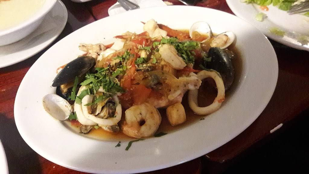 Pamelas Restaurante Chileno | restaurant | 8469 SW 40th St, Miami, FL 33155, USA | 3052256365 OR +1 305-225-6365