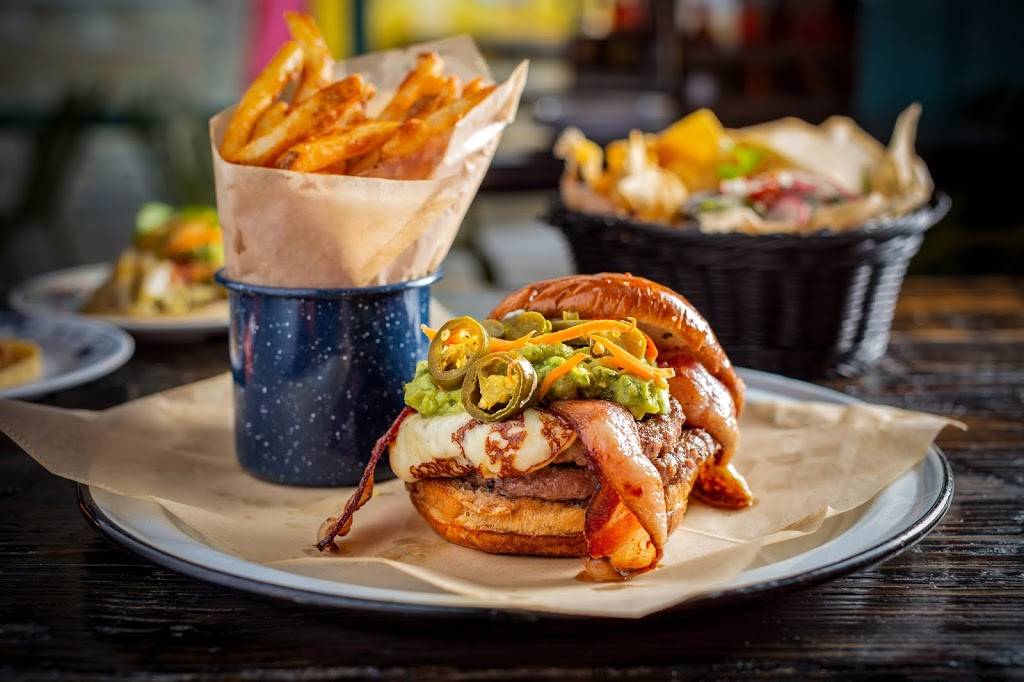 Broken English Taco Pub | restaurant | 1400 N Wells St, Chicago, IL 60610, USA | 3129517667 OR +1 312-951-7667