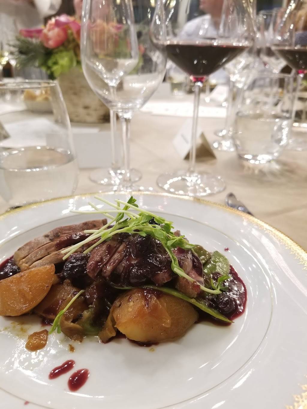 In The Kitchen with Bob Waggoner | restaurant | 164 Market St, Charleston, SC 29401, USA | 8436197529 OR +1 843-619-7529