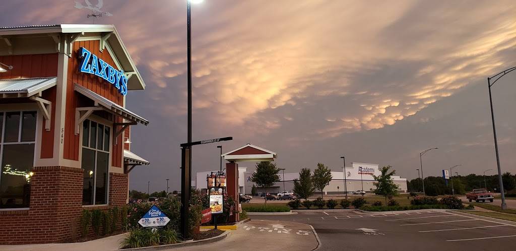 Zaxbys Chicken Fingers & Buffalo Wings | restaurant | 540 W El Camino Alto St, Springfield, MO 65810, USA | 4178239744 OR +1 417-823-9744