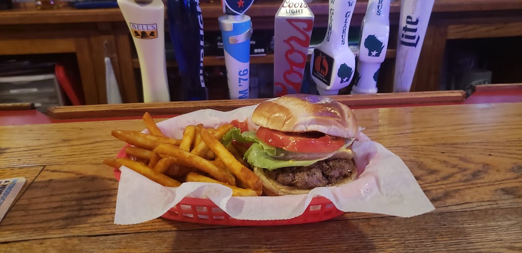 Hollys Como Inn | restaurant | N3461 Co Trunk H, Lake Geneva, WI 53147, USA | 2623489468 OR +1 262-348-9468