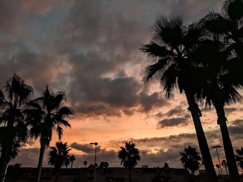 Stoneys Pizza | restaurant | 17210 Pacific Coast Hwy, Huntington Beach, CA 92649, USA | 7145960024 OR +1 714-596-0024