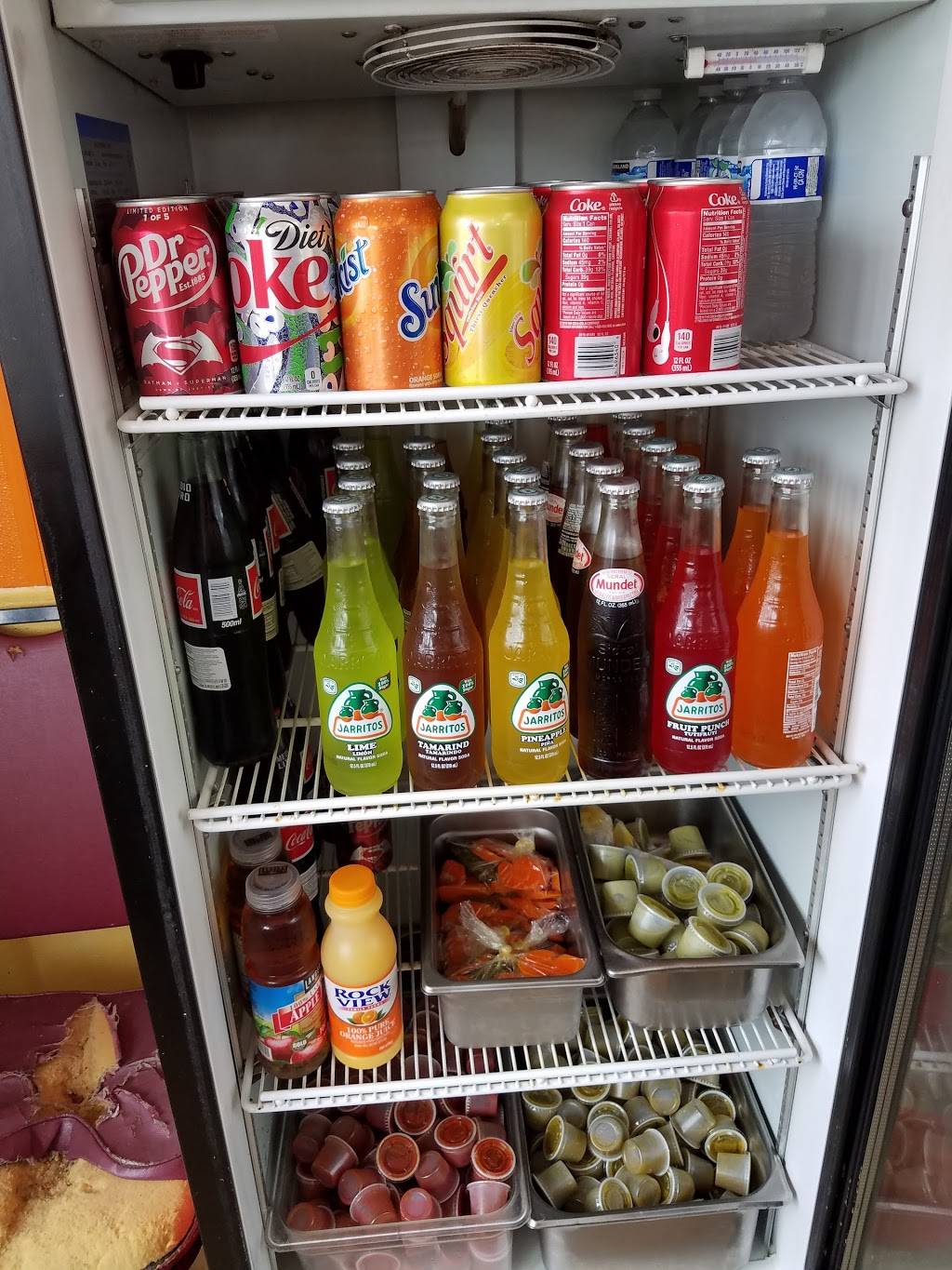 Albertos Mexican Food | restaurant | 480 S E St, San Bernardino, CA 92401, USA | 9093837161 OR +1 909-383-7161