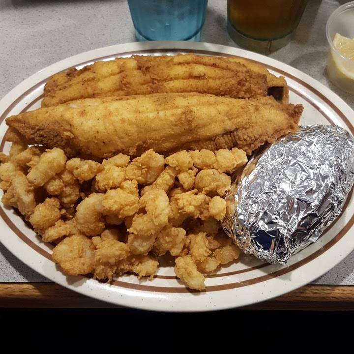 Captains Cap | restaurant | 3140 Linwood Rd, Gastonia, NC 28052, USA | 7048657433 OR +1 704-865-7433