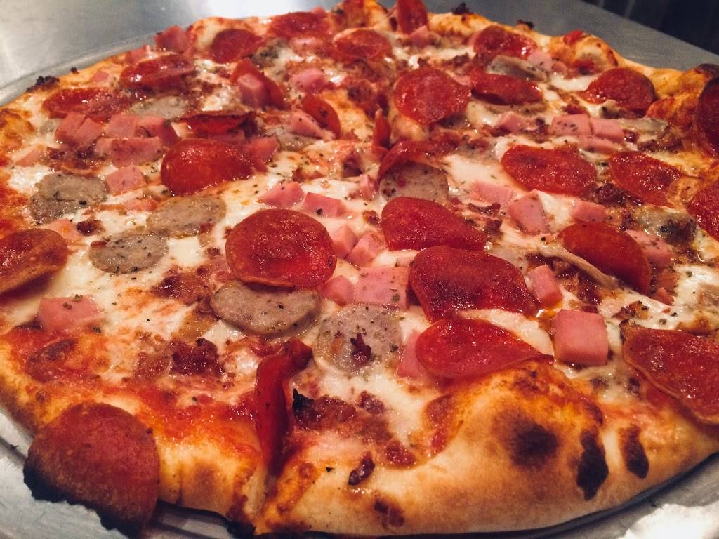 Carinis Pizzaria & Trattoria | restaurant | 24611 Production Cir, Bonita Springs, FL 34135, USA | 2399497770 OR +1 239-949-7770