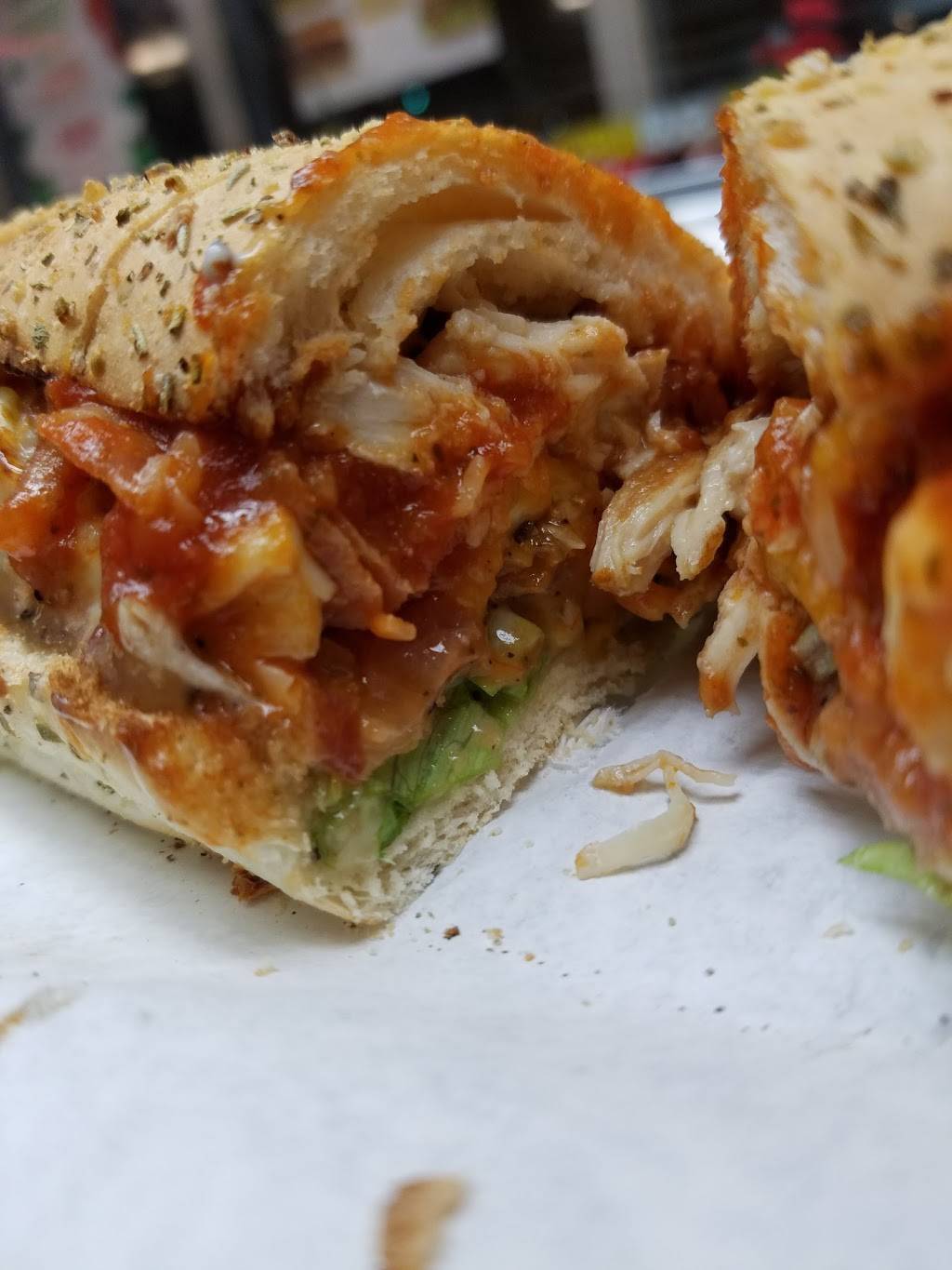 Subway | restaurant | 6090 NY-96, Farmington, NY 14425, USA | 5859247210 OR +1 585-924-7210