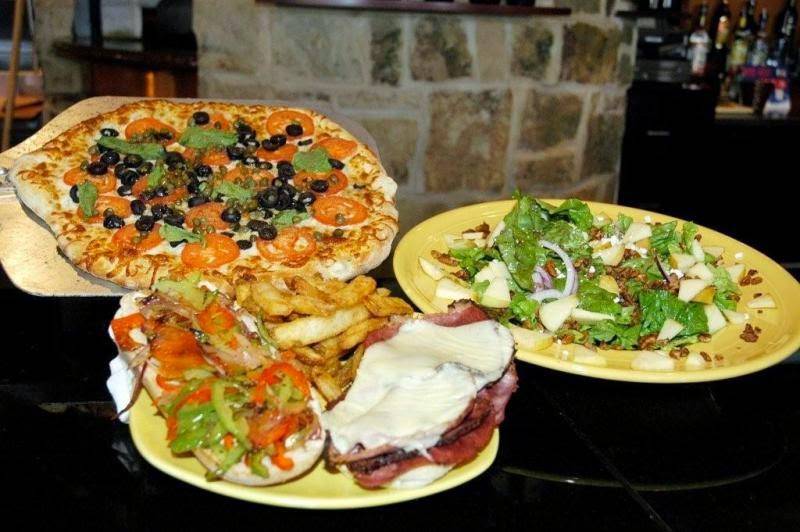 SkiMos Restaurant and Bar | restaurant | 1166 N Houston Levee Rd #107, Cordova, TN 38018, USA | 9017565055 OR +1 901-756-5055