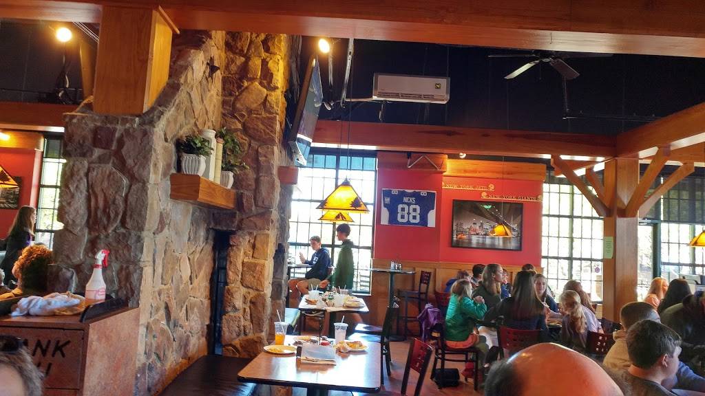 Brooklyn Pizza Parlor | restaurant | 7725 Colony Rd E1, Charlotte, NC 28226, USA | 7045425439 OR +1 704-542-5439