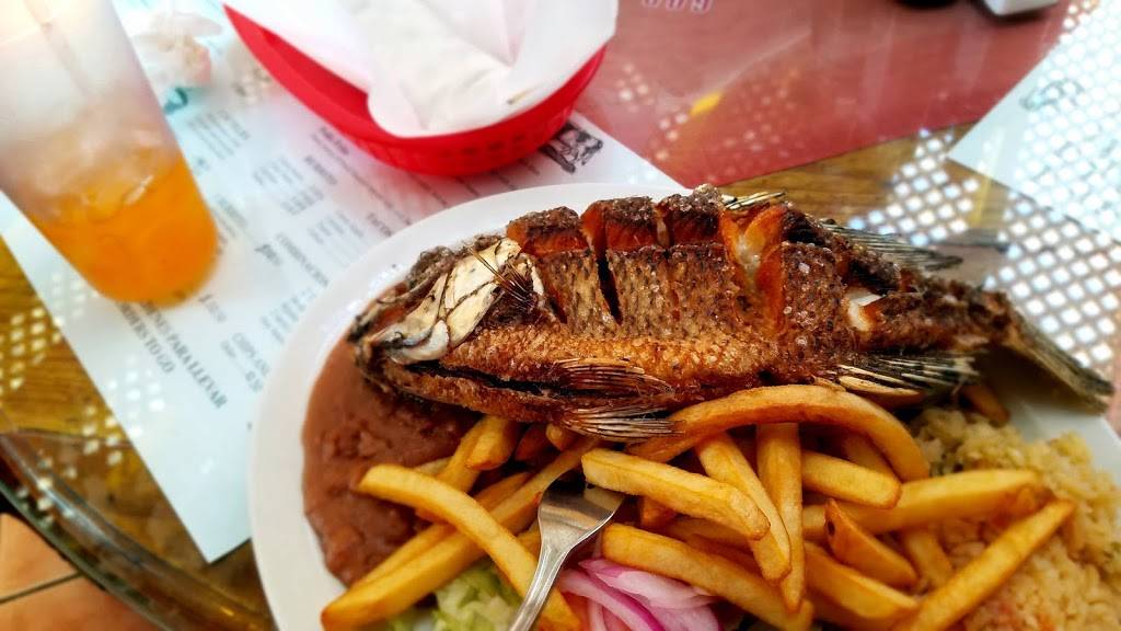 El Lugarcito Restaurant | restaurant | 128 Broadway St, King City, CA 93930, USA | 8313854521 OR +1 831-385-4521