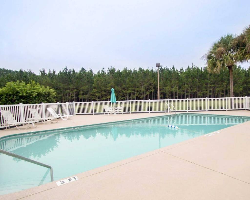 Quality Inn Conference Center at Citrus Hills | restaurant | 350 E Norvell Bryant Hwy, Hernando, FL 34442, USA | 3525270015 OR +1 352-527-0015