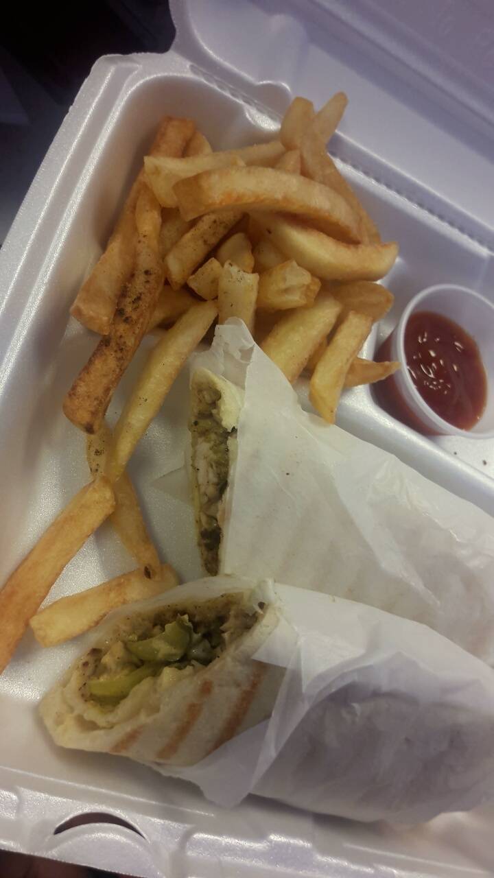 Ya Hala | restaurant | 2782 Park Ave, Memphis, TN 38114, USA | 9016660333 OR +1 901-666-0333