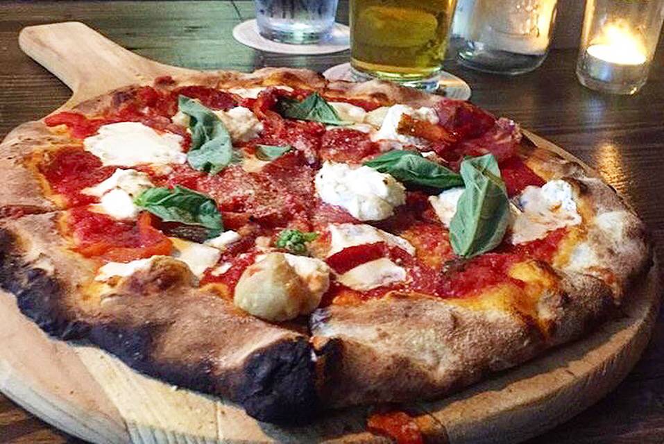 Bodega Pizza | restaurant | 4455 Broadway, New York, NY 10040, USA | 6468690815 OR +1 646-869-0815