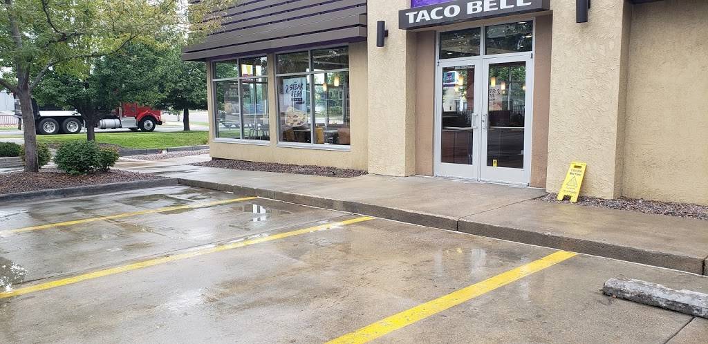 Taco Bell | meal takeaway | 2975 W 51st Ave, Denver, CO 80221, USA | 7208556602 OR +1 720-855-6602