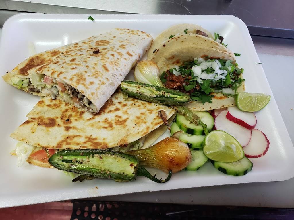 Takeria alexander | restaurant | 5025 15th St E, Bradenton, FL 34203, USA | 9413489494 OR +1 941-348-9494