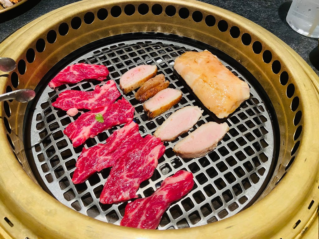 Kore steakhouse | restaurant | 1561 Lakefront Dr #111, Sarasota, FL 34240, USA | 9419285673 OR +1 941-928-5673