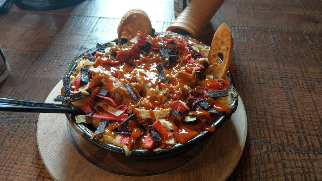 MACS (Macaroni And Cheese Shop) Brookfield | restaurant | 880 S Moorland Rd, Brookfield, WI 53005, USA | 2623954802 OR +1 262-395-4802