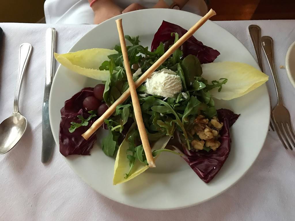 Mamma Luisa Ristorante Italiano | restaurant | 673 Thames St, Newport, RI 02840, USA | 4018485257 OR +1 401-848-5257