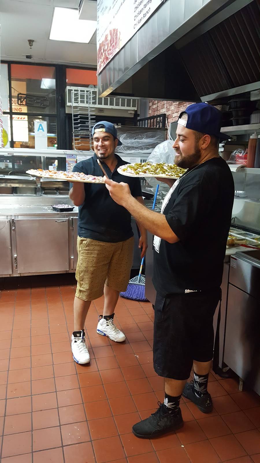 Pizza 8 | meal delivery | 3272 W Slauson Ave, Los Angeles, CA 90043, USA | 3232928888 OR +1 323-292-8888