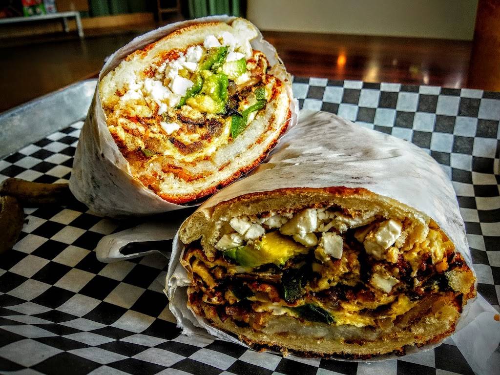 Gherkins Sandwich Shop | meal takeaway | 171 7th St, Montara, CA 94037, USA | 6507282211 OR +1 650-728-2211