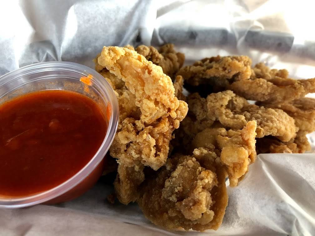 The Hangout Bar & Grill | restaurant | 6060 Veterans Pkwy, Columbus, GA 31909, USA | 7062214157 OR +1 706-221-4157