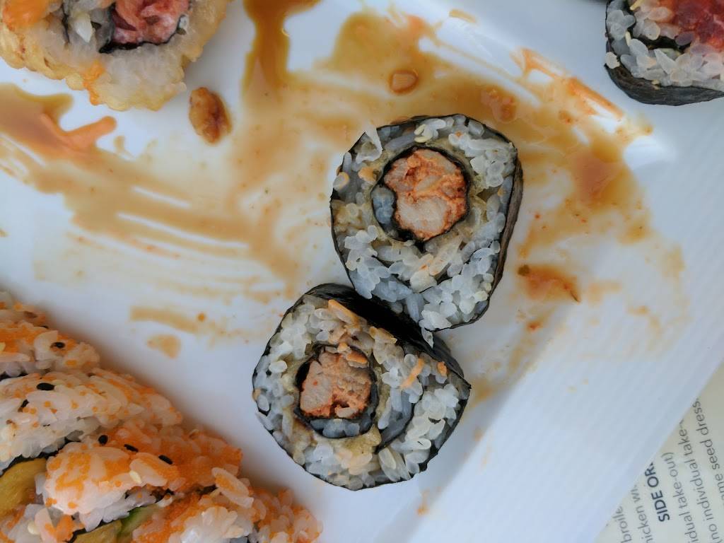 YoMi Sushi | restaurant | 315 SW Montgomery St #150, Portland, OR 97201, USA | 5032943888 OR +1 503-294-3888