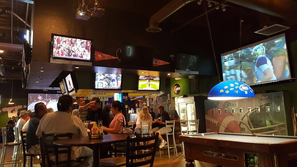 The Gym Grill and Bar | night club | #1, 2510 E Hunt Hwy, San Tan Valley, AZ 85143, USA | 4806772146 OR +1 480-677-2146