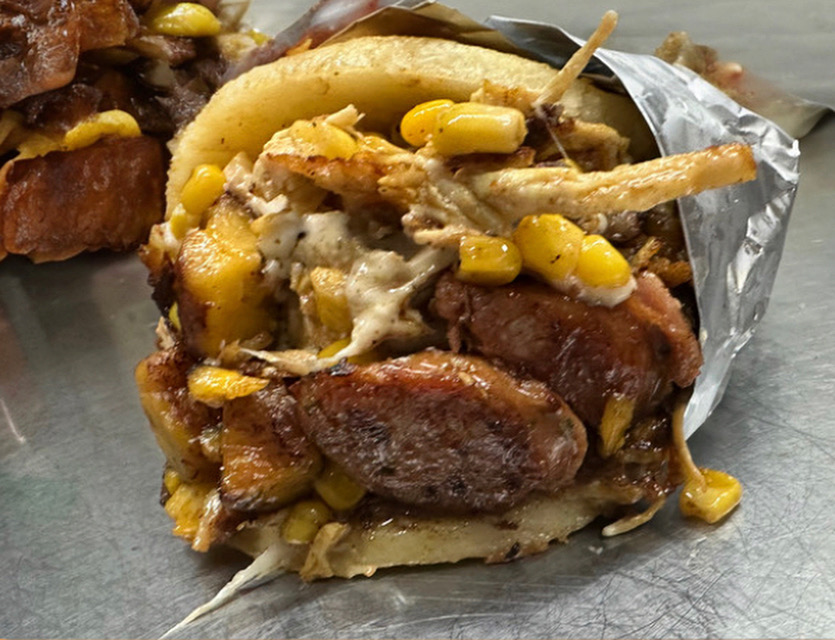 Arepacon | restaurant | 22339 SW 112th Ave, Miami, FL 33170, USA | 7865267999 OR +1 786-526-7999