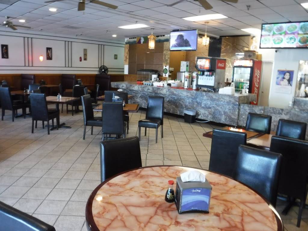 Fuji Asian Food Express | restaurant | 1575 New Garden Rd Suite A, Greensboro, NC 27410, USA | 3362998868 OR +1 336-299-8868