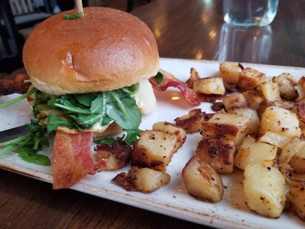 First Watch - Vestavia Hills | restaurant | 700 Montgomery Hwy #188, Vestavia Hills, AL 35216, USA | 2059796827 OR +1 205-979-6827