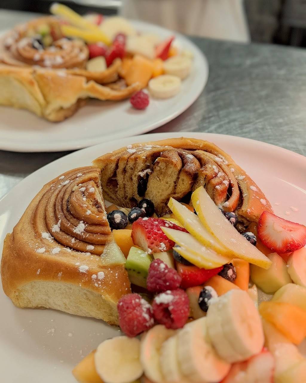 Eggsquis | restaurant | 1600 6e Rue, Trois-Rivières, QC G8Y 5B8, Canada | 8196940004 OR +1 819-694-0004