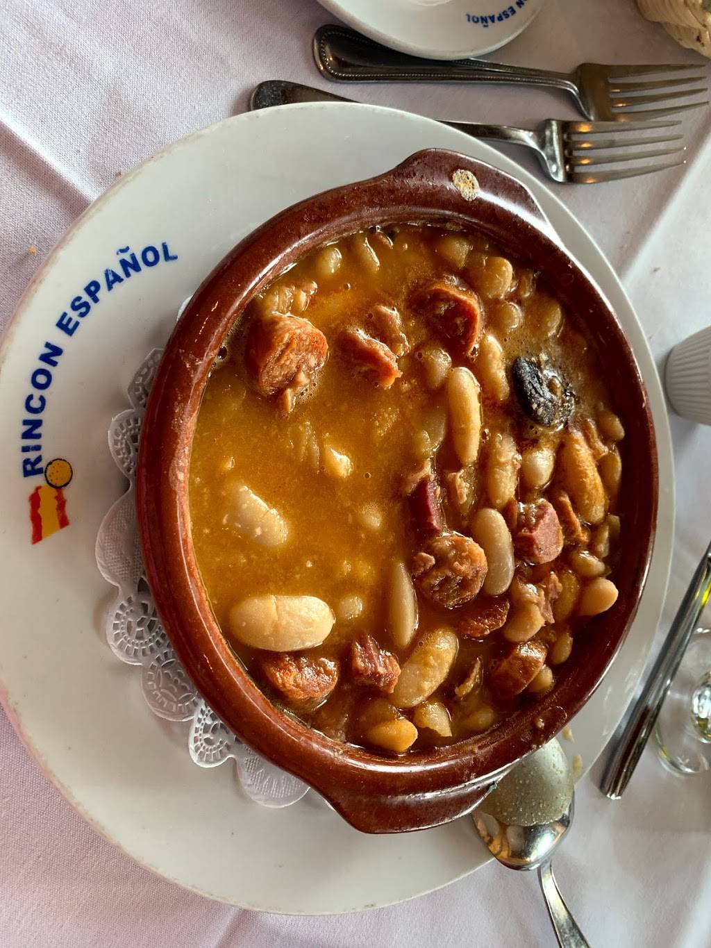 Rincon Espanol Restaurant | restaurant | 9511 S Dixie Hwy, Miami, FL 33156, USA | 3057405858 OR +1 305-740-5858