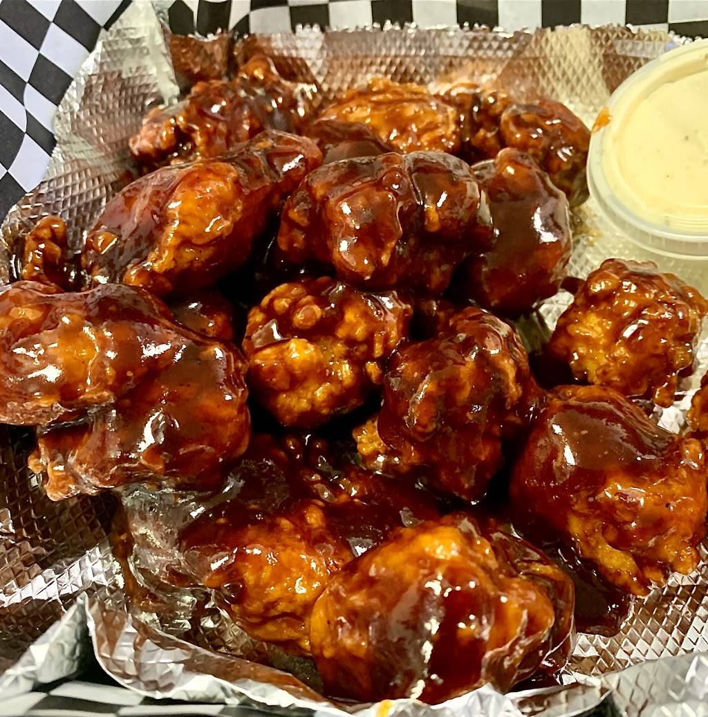 Wingspot AZ | restaurant | 2150 E Cactus Rd, Phoenix, AZ 85022, USA | 6029964490 OR +1 602-996-4490