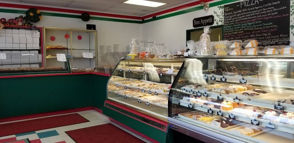 Calvittos Pizza & Bakery | bakery | 285 Park Ave, Cranston, RI 02905, USA | 4019418863 OR +1 401-941-8863