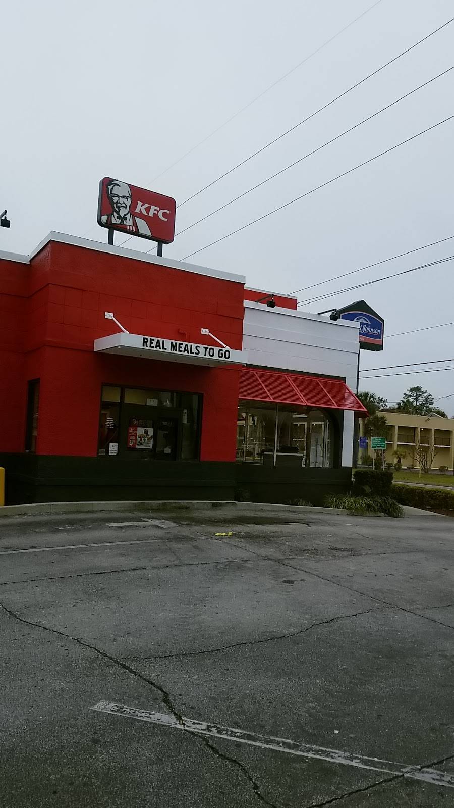 KFC | restaurant | 2515 Co Rd 208, St. Augustine, FL 32084, USA | 9048242661 OR +1 904-824-2661