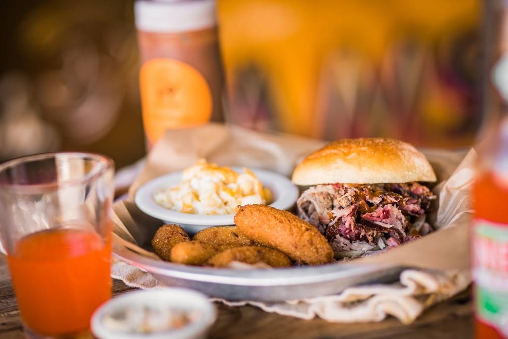 Luella’s Bar-B-Que - North Asheville | restaurant | 501 Merrimon Ave, Asheville, NC 28804, USA | 8285057427 OR +1 828-505-7427