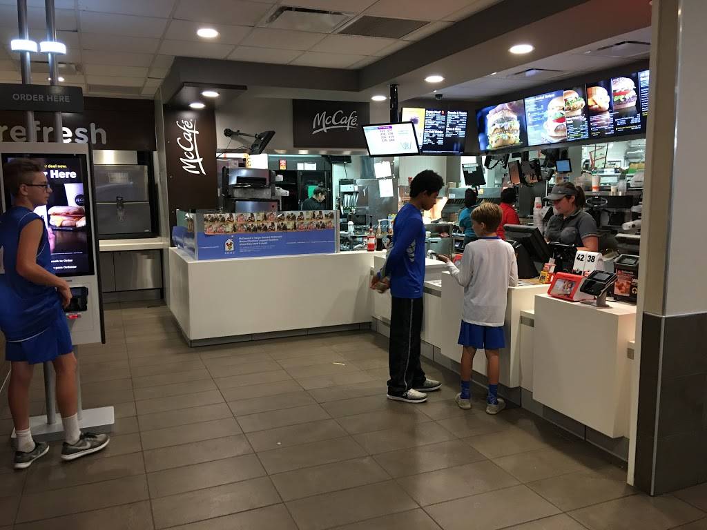 McDonalds | cafe | 7010 TX-71, Austin, TX 78735, USA | 5122880805 OR +1 512-288-0805