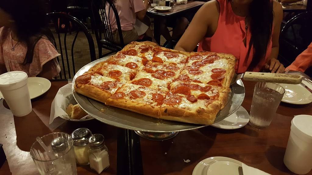 Mazzolas Italian Restaurant | restaurant | 12585 Orange Dr, Davie, FL 33330, USA | 9544244227 OR +1 954-424-4227