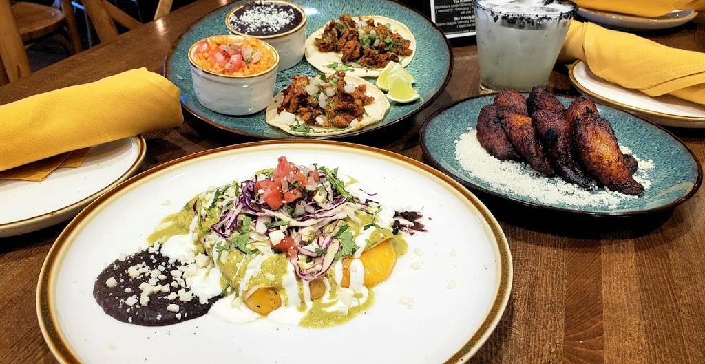 Provecho Mexican Kitchen & Cantina | restaurant | 138 Village View Dr #107, Mooresville, NC 28117, USA | 7049972851 OR +1 704-997-2851