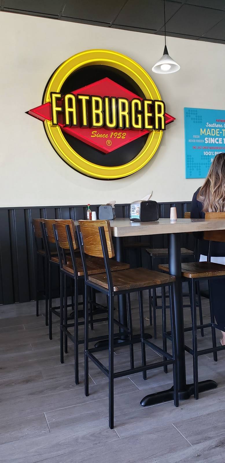 Fatburger | restaurant | 1331 S Lone Hill Ave Suite #110, Glendora, CA 91740, USA | 9093940345 OR +1 909-394-0345