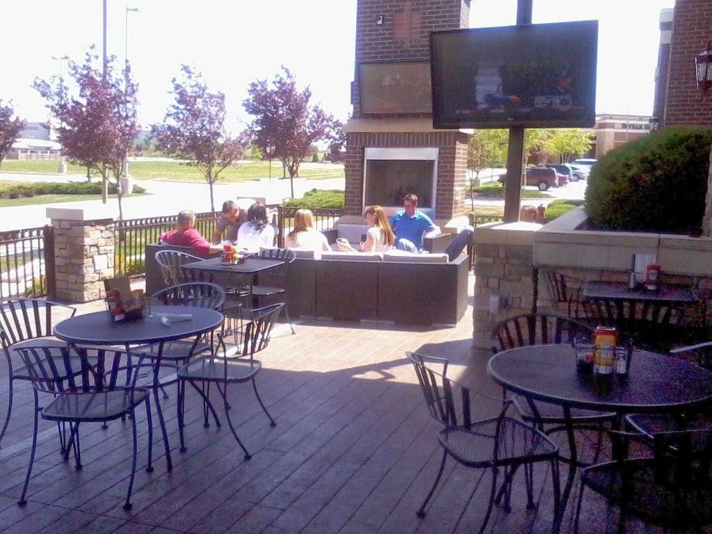 Talk of the Town Grill & Bar | restaurant | 5201 W 135th St, Leawood, KS 66224, USA | 9138517444 OR +1 913-851-7444