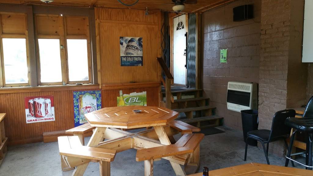 Beer 32 Bar & Grill. | restaurant | 4215 W Southport Rd, Peoria, IL 61615, USA | 3098392049 OR +1 309-839-2049