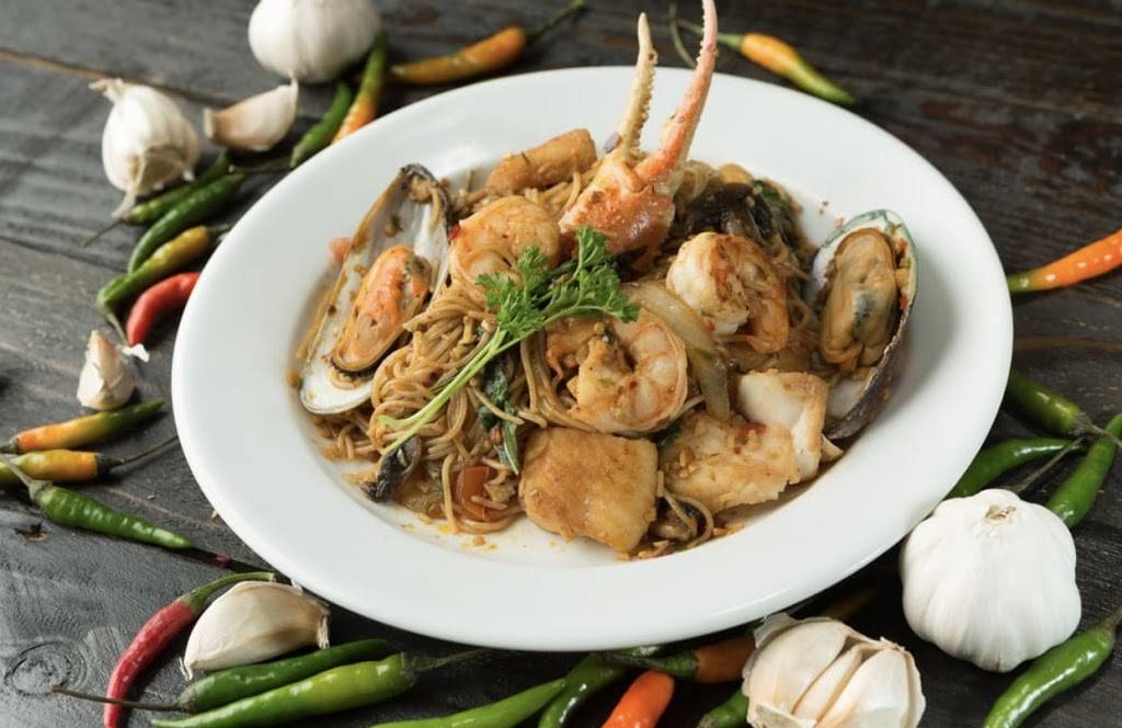 BKK101 Thai Cuisine | restaurant | 11127 Venice Blvd STE 10, Los Angeles, CA 90034, USA | 3102879999 OR +1 310-287-9999