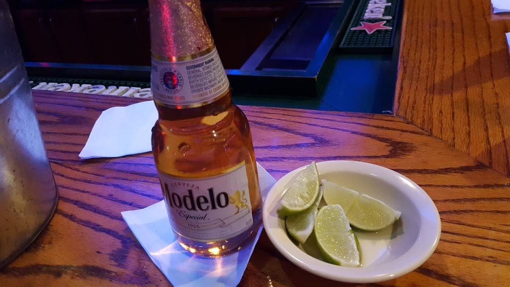 Tommys Place II | restaurant | 156 Enterprise St # I, Sterling, VA 20164, USA | 7034442208 OR +1 703-444-2208