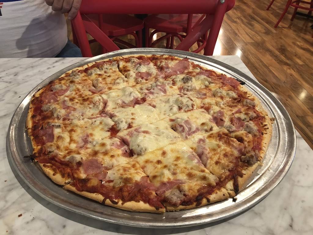 Joes Pizza | restaurant | 102 W Sale St, Tuscola, IL 61953, USA | 2172536500 OR +1 217-253-6500