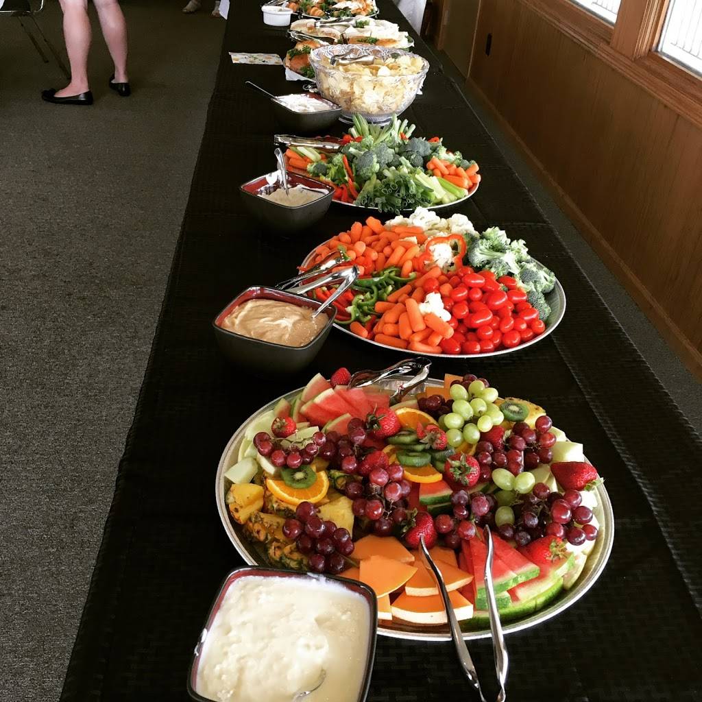 Sallys On Broadway | restaurant | 263 Broadway St, Springville, IA 52336, USA | 3198549982 OR +1 319-854-9982