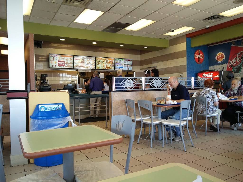 Burger King | restaurant | 6010 Dixie Rd, Mississauga, ON L5T 1A6, Canada | 9056701870 OR +1 905-670-1870