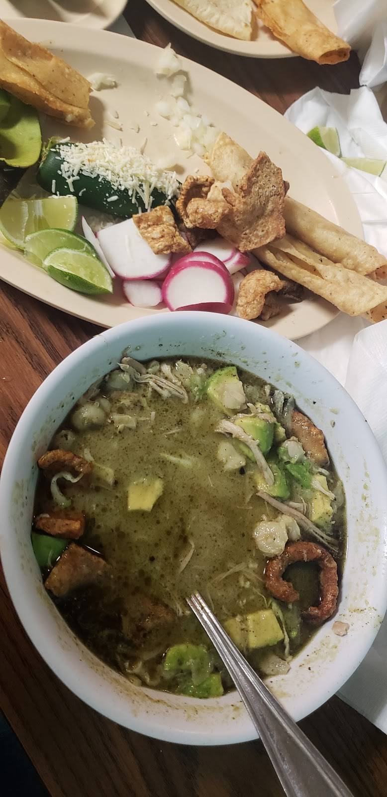 Las Brisas De Apatzingan | restaurant | 1502, 1524 S Flower St, Santa Ana, CA 92707, USA | 7145455584 OR +1 714-545-5584