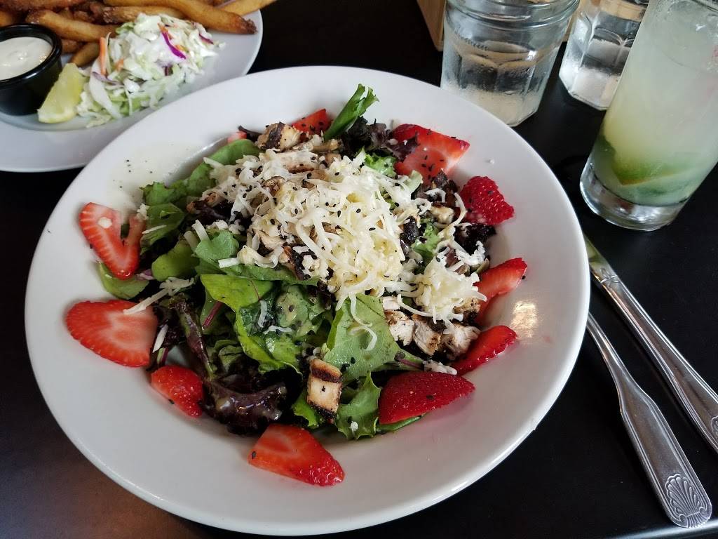 DeepWater Brewing Company | restaurant | 33 Tenney Hill, Blue Hill, ME 04614, USA | 2073742441 OR +1 207-374-2441