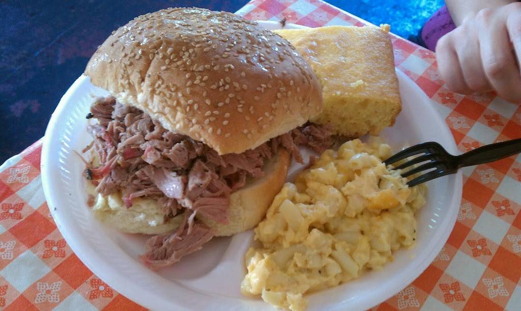 Goody Coles Smokehouse | restaurant | 374 NH-125, Brentwood, NH 03833, USA | 6036798898 OR +1 603-679-8898